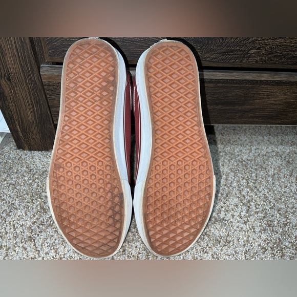 Unisex Burgundy Vans-GREAT CONDITION - Picture 4 of 4